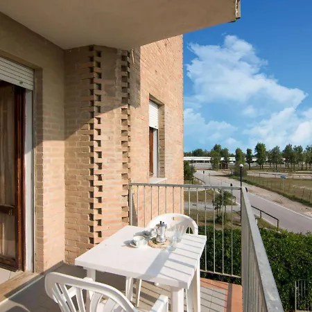 Apartment Spacious In With Terrace *