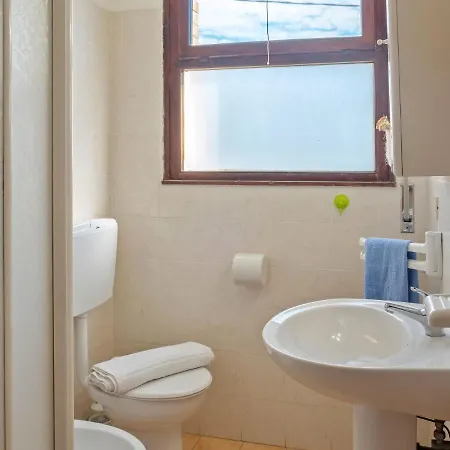 Apartment Spacious In With Terrace Rosolina Mare