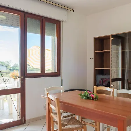 Apartment Spacious In With Terrace Rosolina Mare